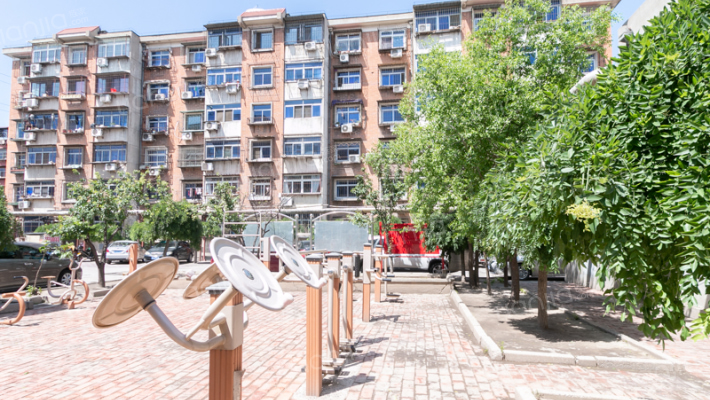 民族公寓外景图