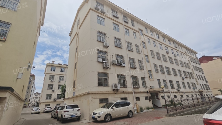 中医院家属楼外景图