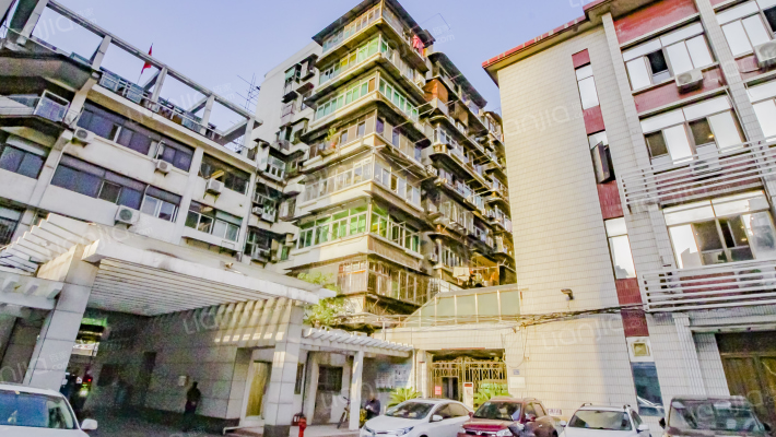 解放大道790号外景图