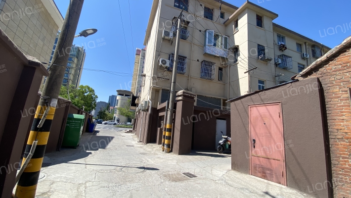 总工会宿舍外景图