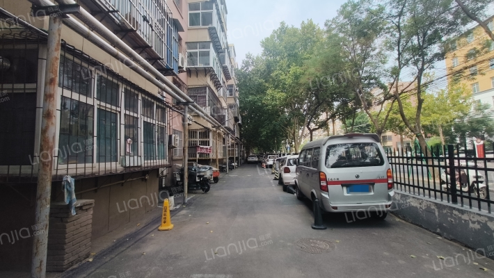 岭南一社区外景图