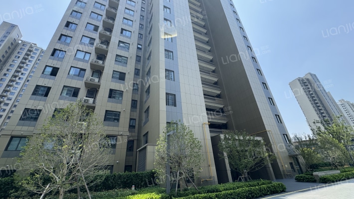 湖翠雅境花园外景图