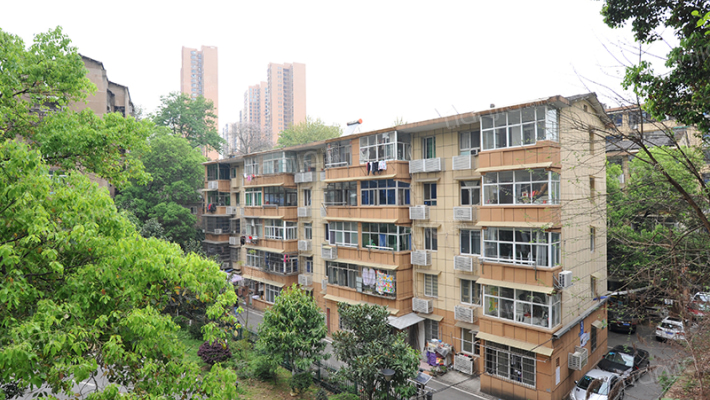 石油厂小区外景图