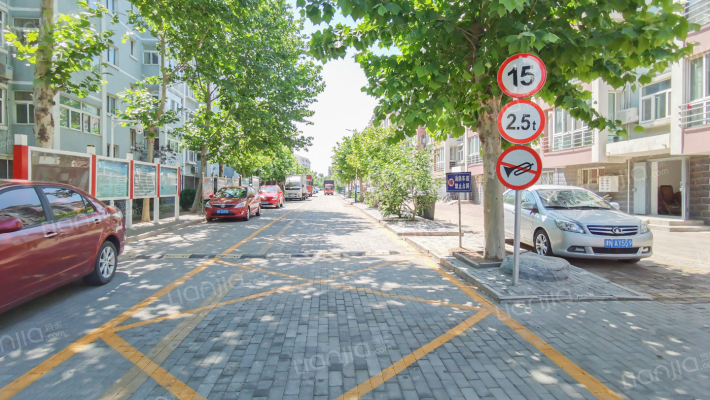 越秀园西区外景图