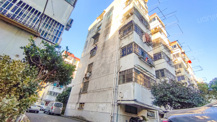 纺工路558号外景图