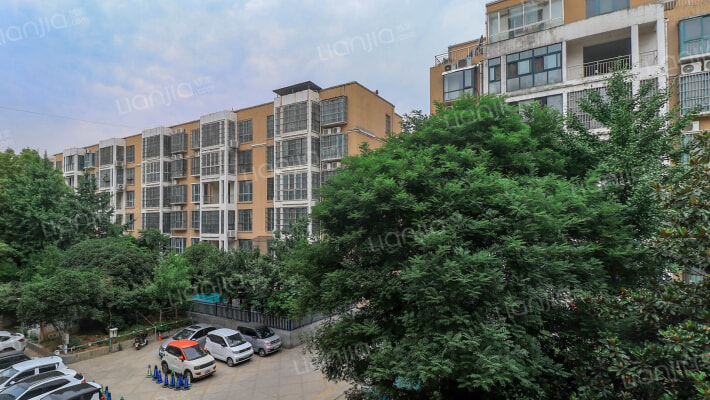 恒和公寓外景图