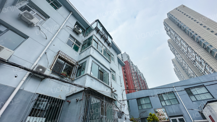 公路站家属院外景图