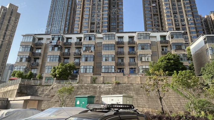 原武汉粮食学校职工家属区外景图