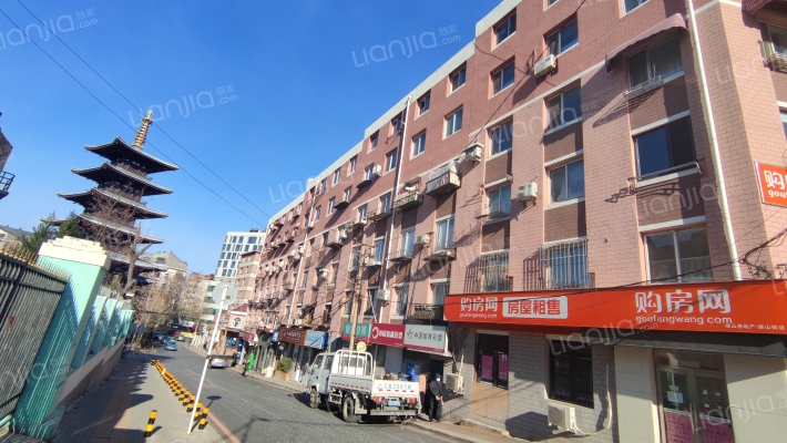 34中通山街外景图