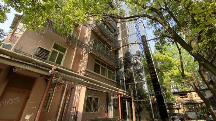 园林局宿舍外景图