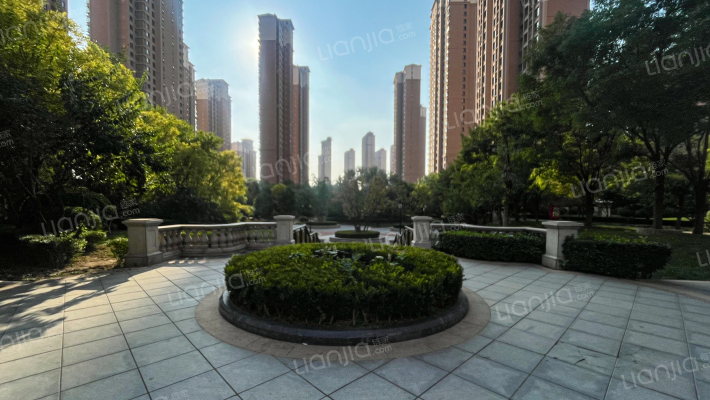 融创中央学府东区外景图