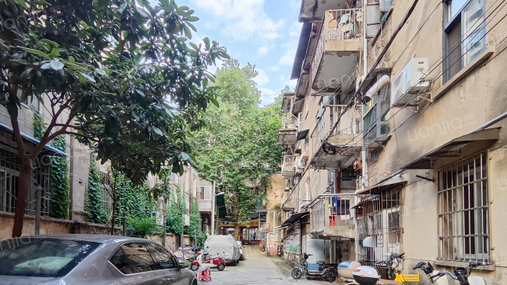 中南一路32号外景图