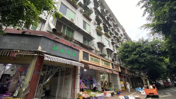 东街67号外景图