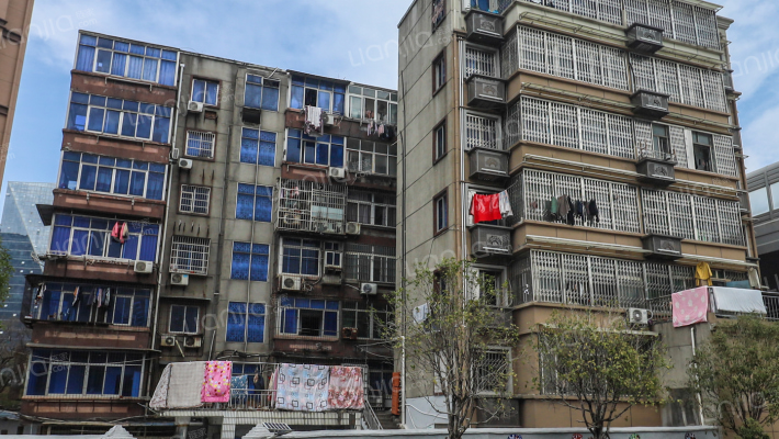 人事厅宿舍外景图