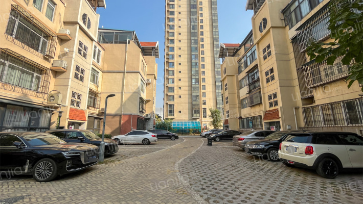 奥林匹克村外景图