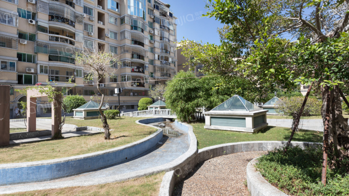 鹭悦豪庭外景图