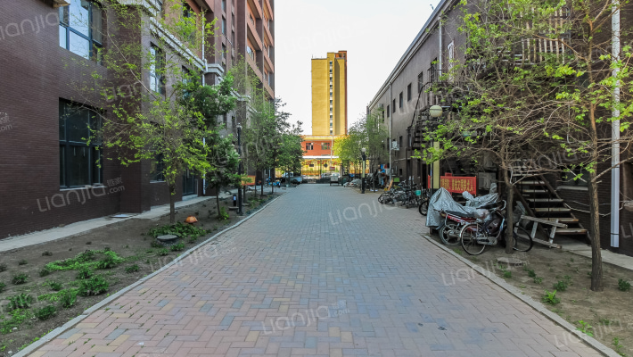 万龙第八城F区外景图