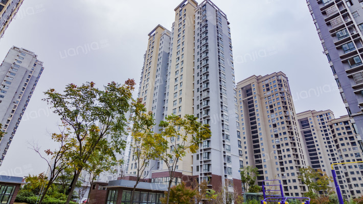 九华山庄香榭苑外景图