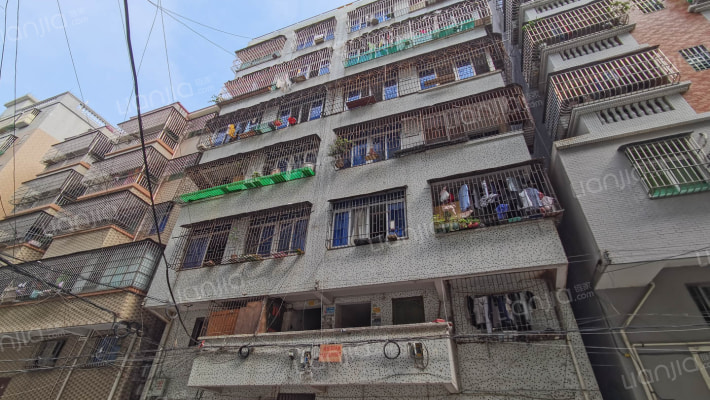 彩平巷21号外景图