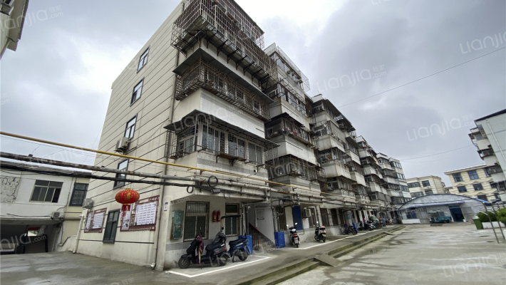 新世纪商住小区外景图