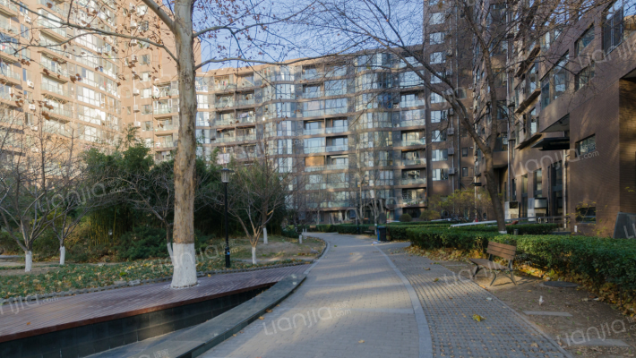 诚品建筑外景图