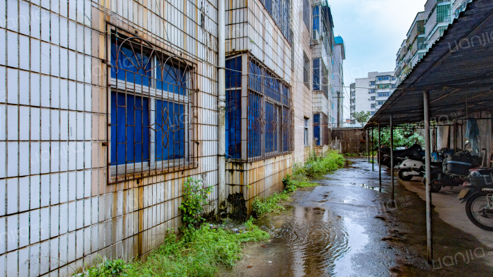 北海市太保公司宿舍外景图