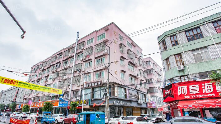 商都大楼外景图