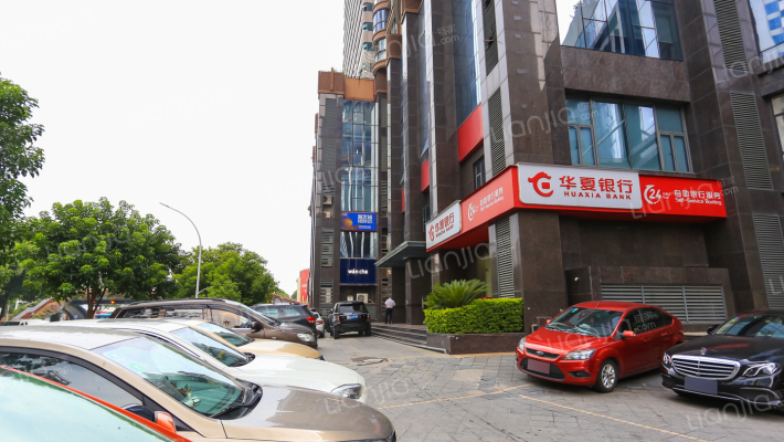 世纪豪门外景图