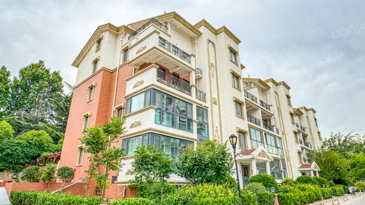 融基御水山庄外景图