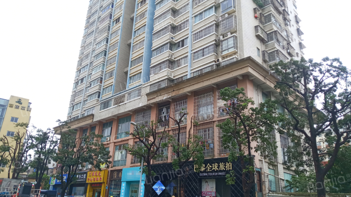 俊园大厦外景图