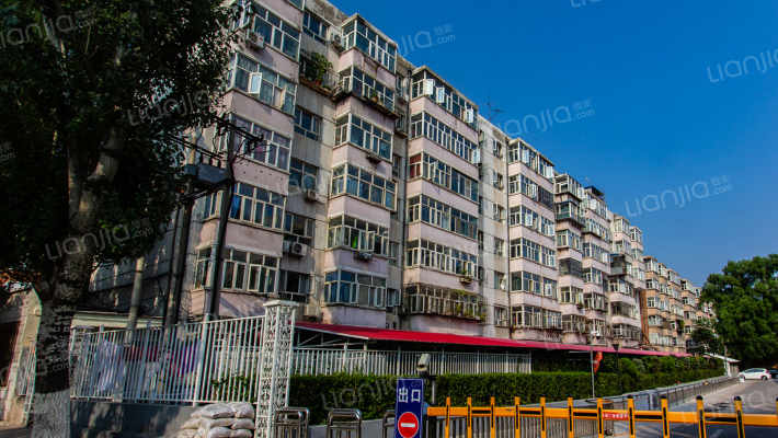 附属医院小区外景图