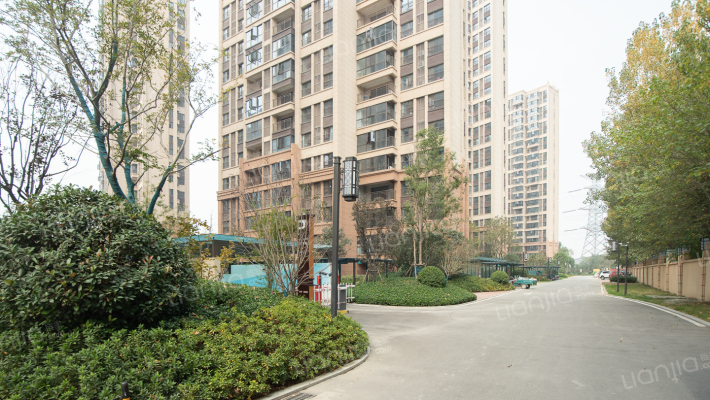 怡丰森林湖四期外景图