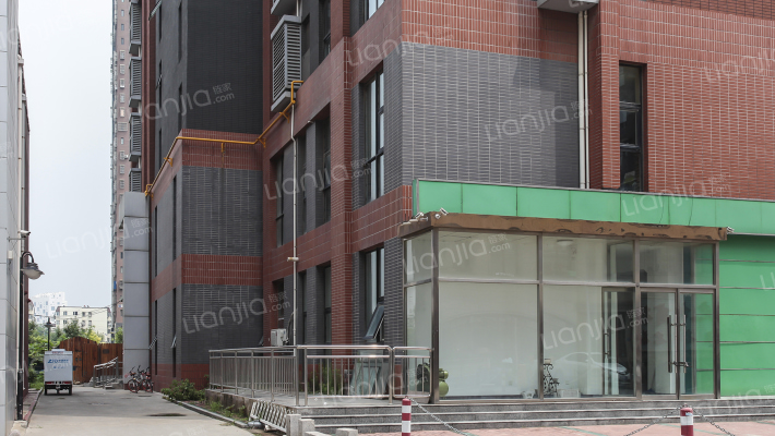 军创凯旋城外景图