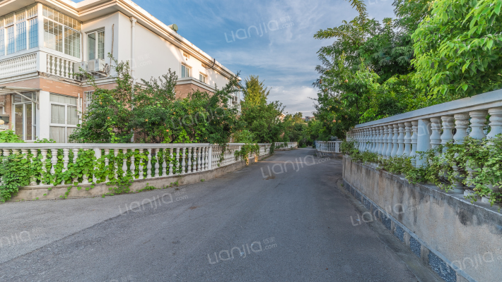 汉泉山庄南区外景图