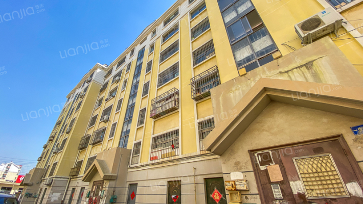 盛客隆小区外景图