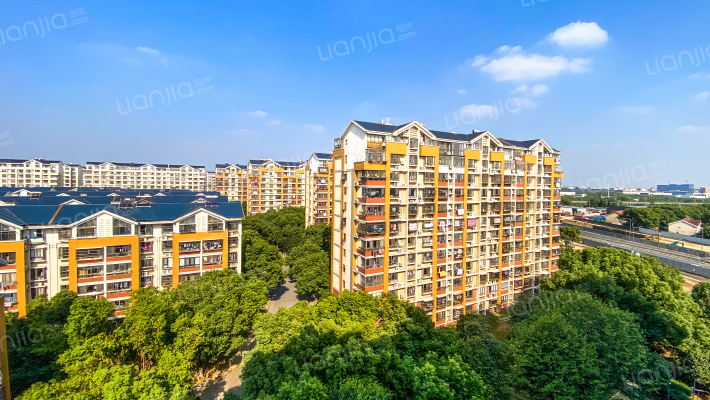 高浪嘉园外景图