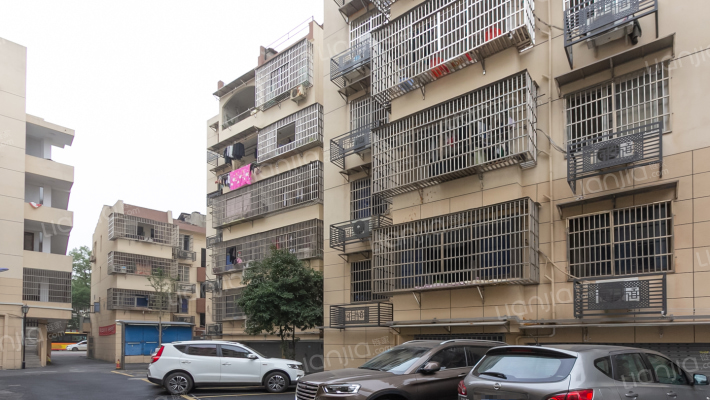 望湖花园东区外景图