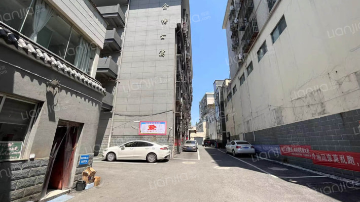 金榜公寓外景图