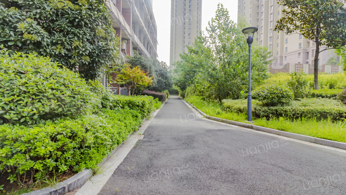 南京经济技术开发区新南京人示范公寓外景图