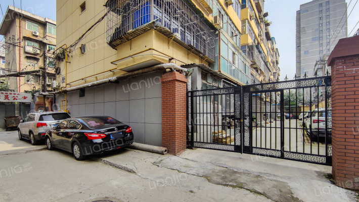 潘家村小区外景图