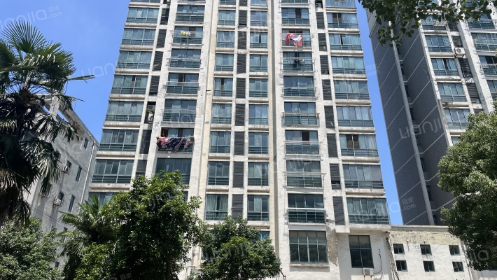 香江花园外景图