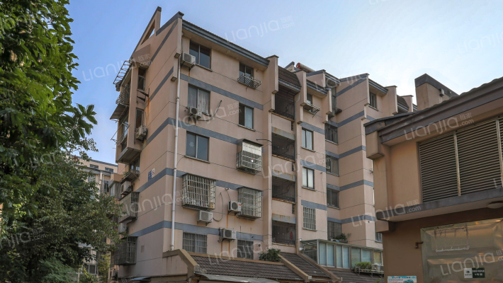 快阁苑霞秋坊外景图