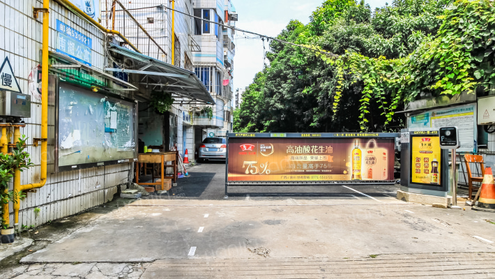 南湖公寓外景图