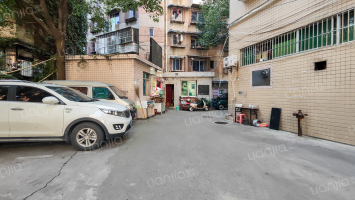 黔江名典小区外景图