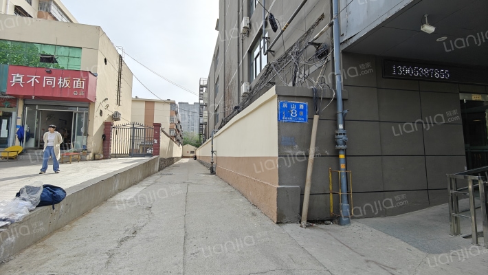 外贸工艺宿舍外景图