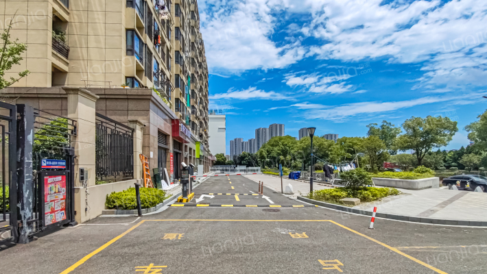 碧水莲晴四期外景图