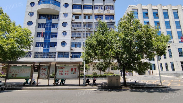 宝塔大道92号外景图