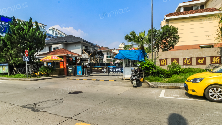 新世纪花园东区外景图