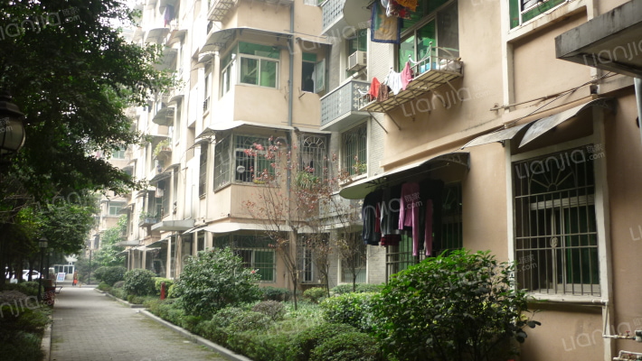 都市花园西路外景图