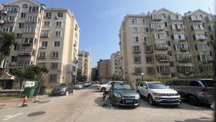 海滨广场小区外景图